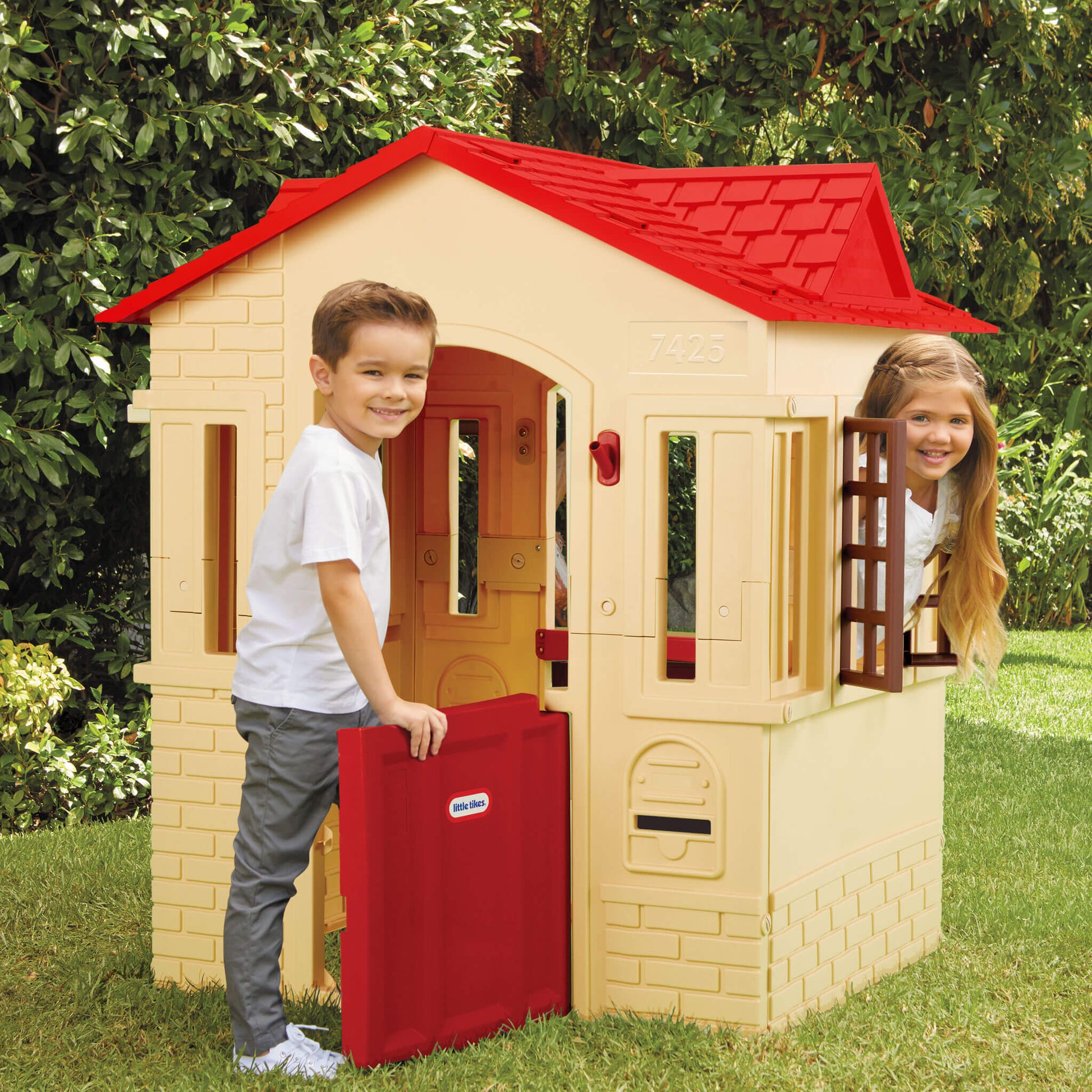 Little Tikes Cape Cottage Playhouse - Tan | Little Tikes