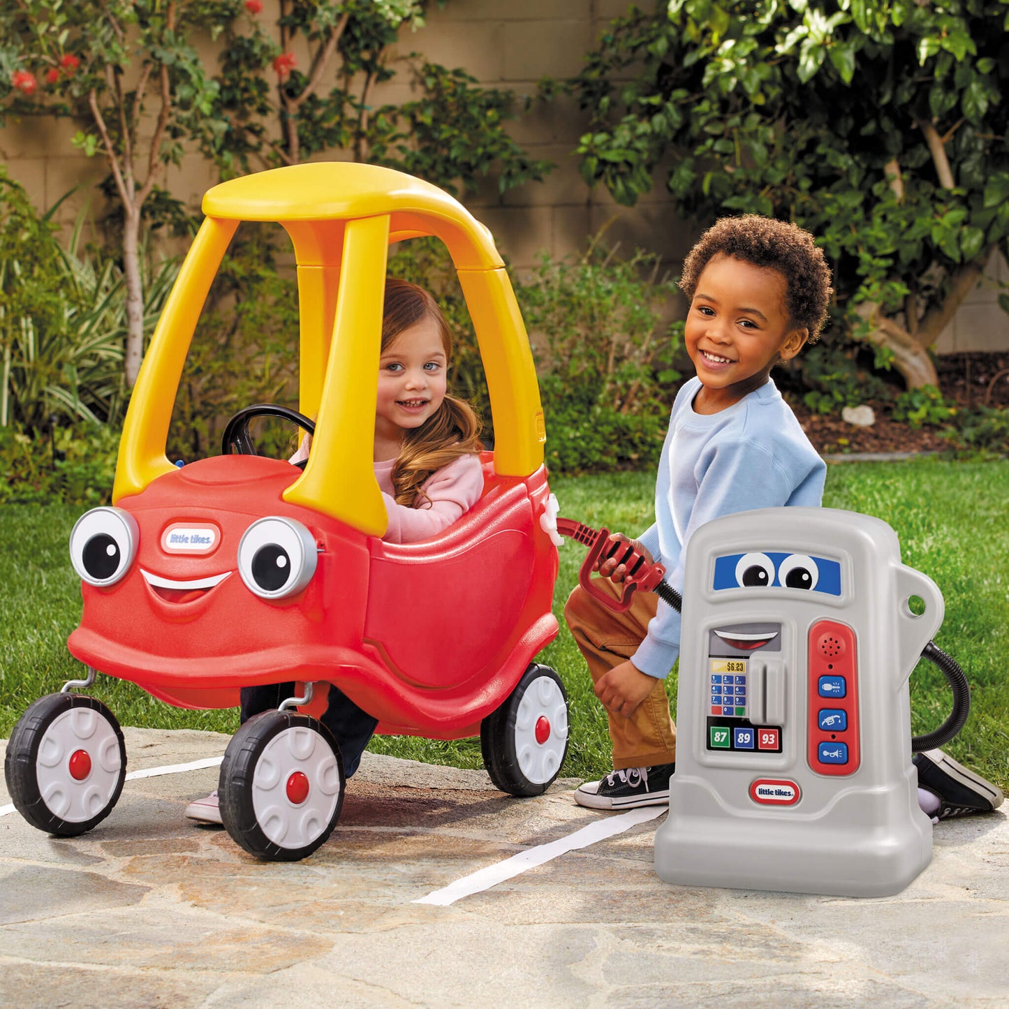 Little Tikes Cozy Pumper - Grey | Little Tikes