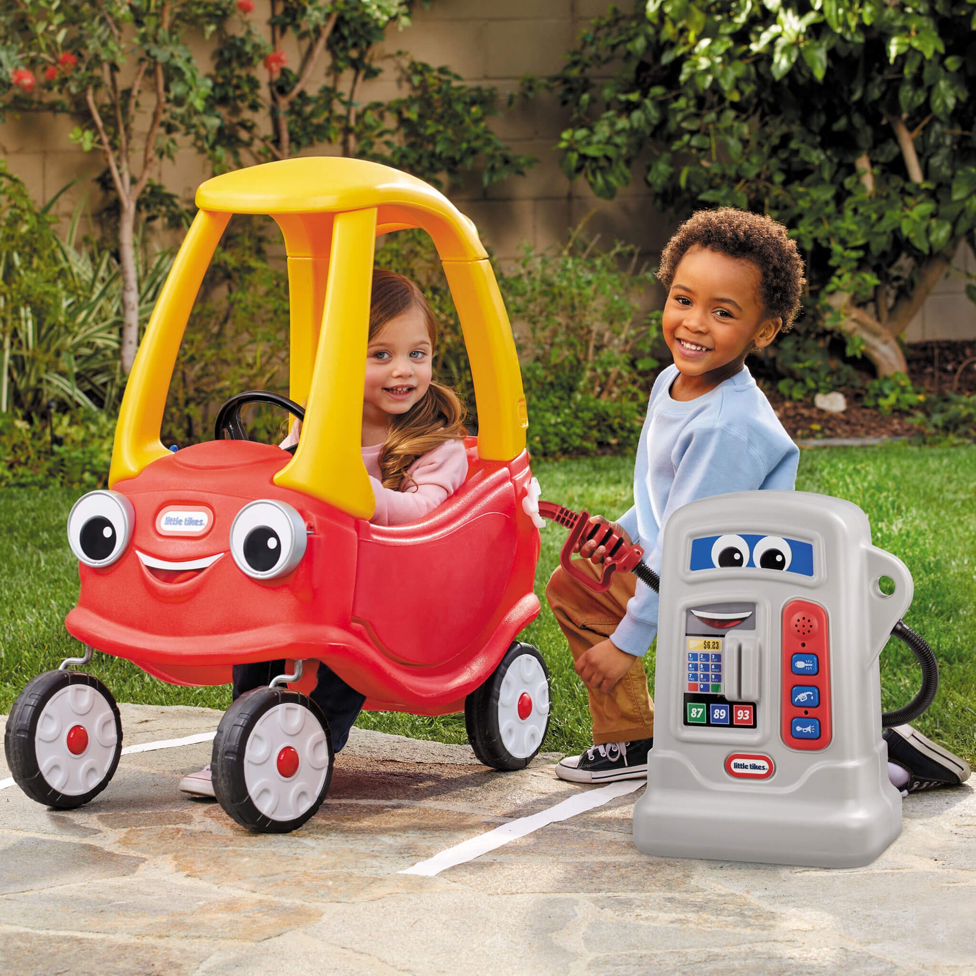 Little Tikes Cozy Pumper - Grey | Little Tikes