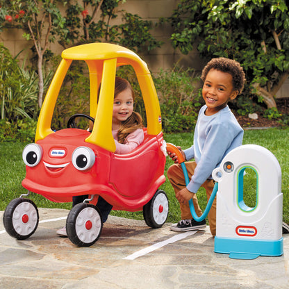 Little Tikes Cozy E-Charging Station | Little Tikes
