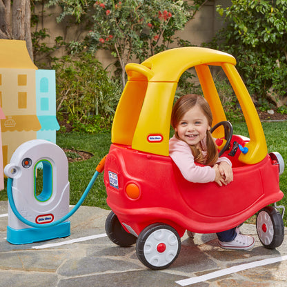 Little Tikes Cozy E-Charging Station | Little Tikes