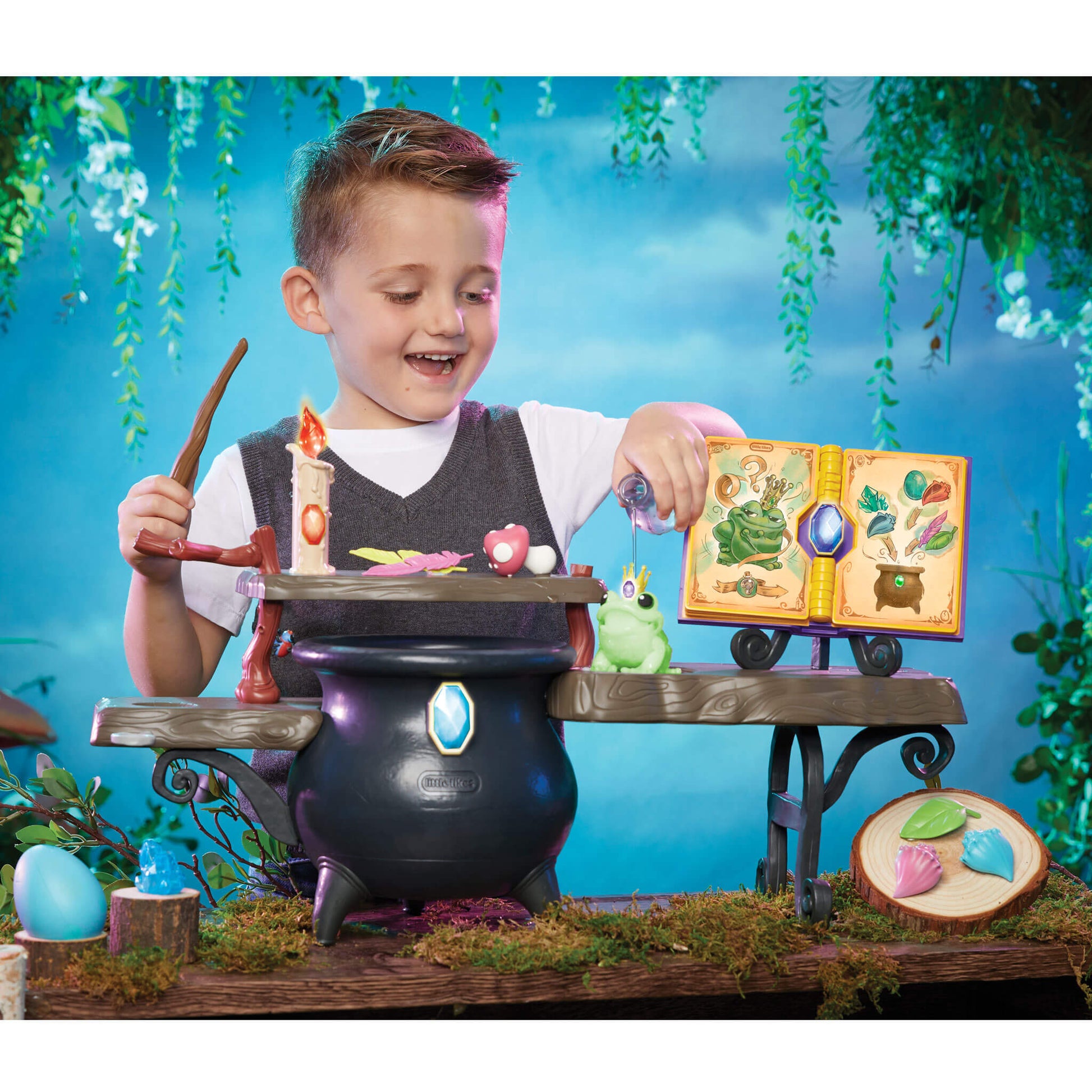 Little Tikes Magic Workshop | Little Tikes