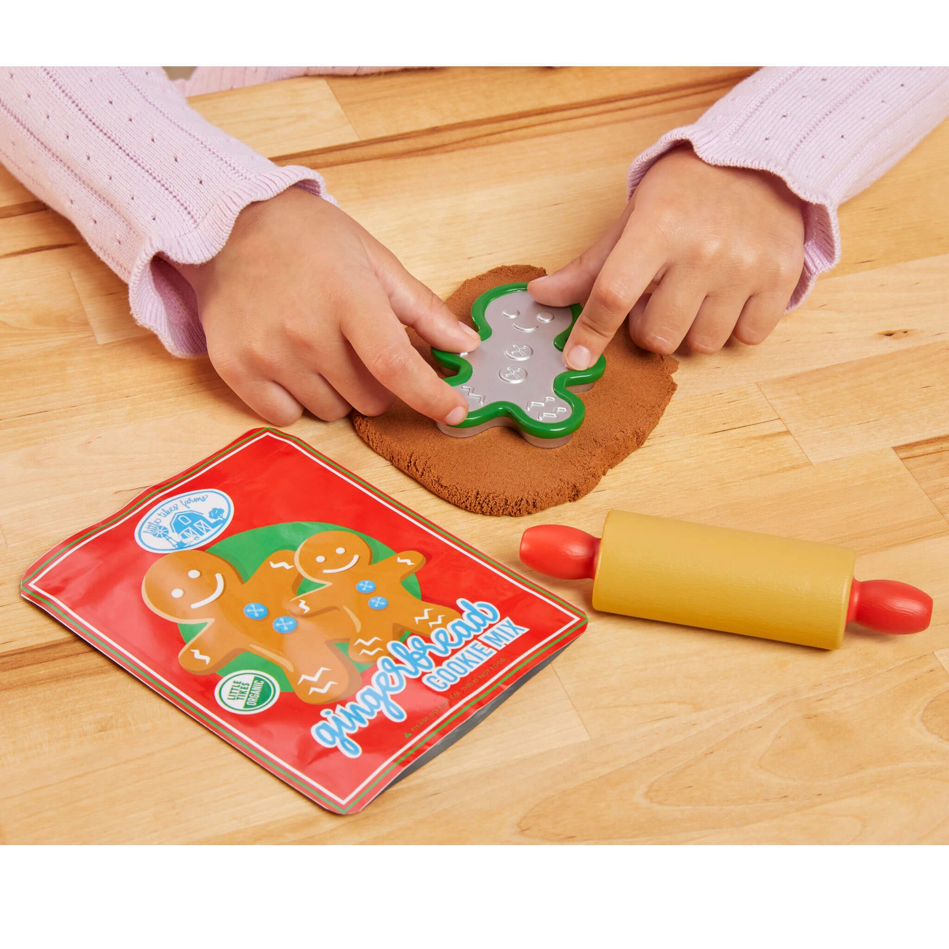 Creative Chefs™ Gingerbread House Kit - Little Tikes Play Food Set | Little Tikes