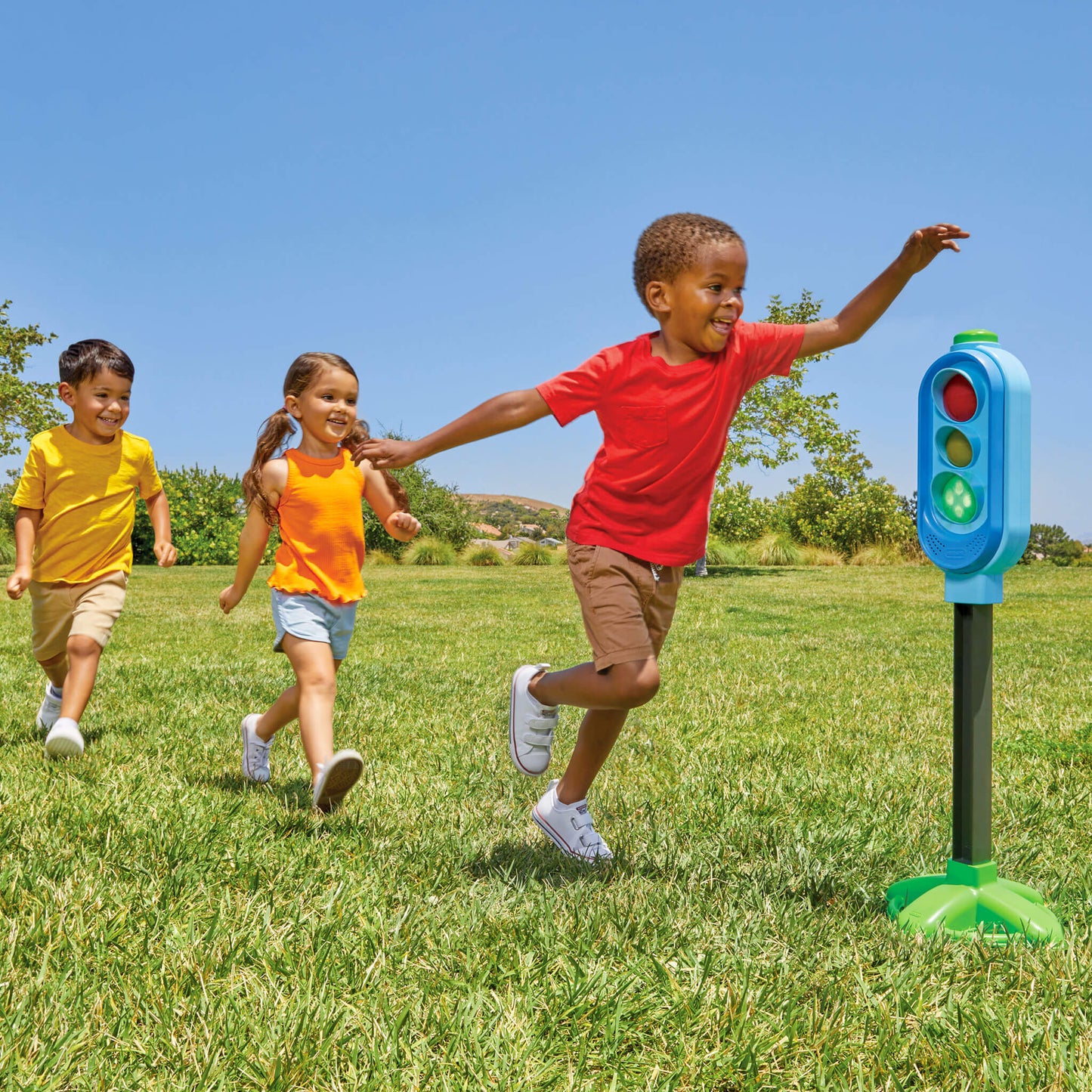 Little Tikes Red Light Green Light Game | Little Tikes