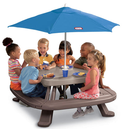 Little Tikes Fold 'n Store Picnic Table with Market Umbrella | Little Tikes