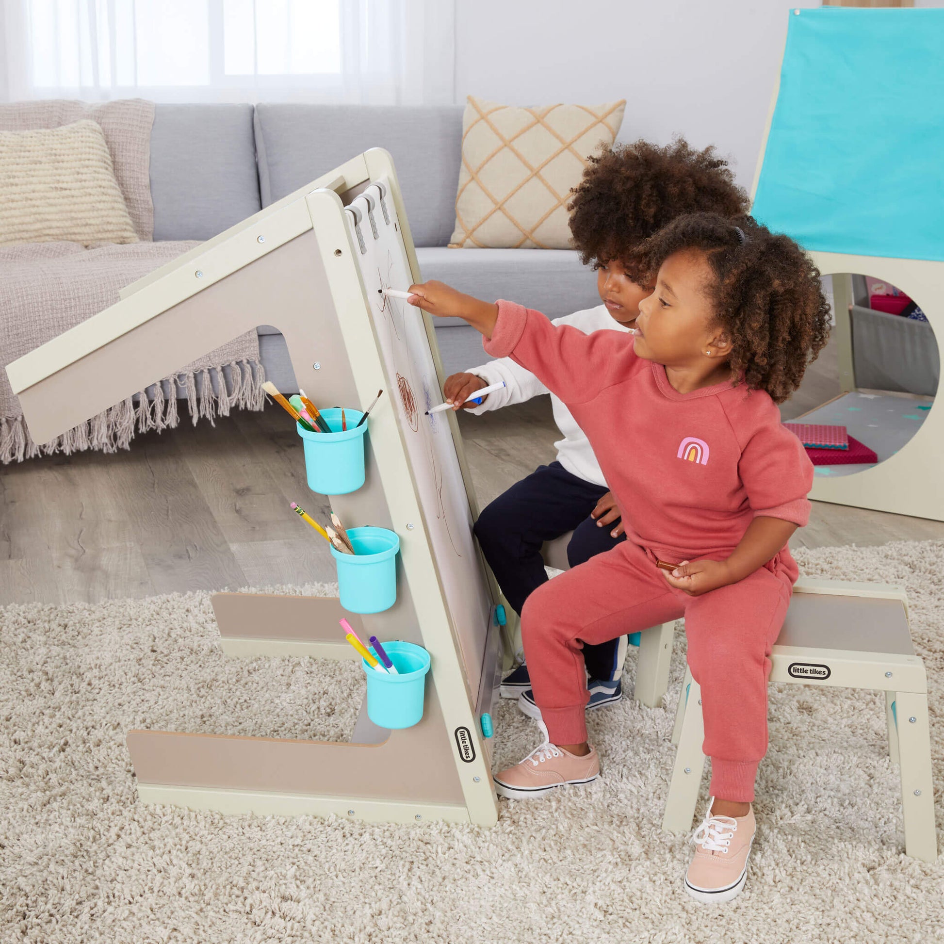 Little Tikes 2-in-1 Easel and Art Table – Kids' Wooden Art Station | Little Tikes