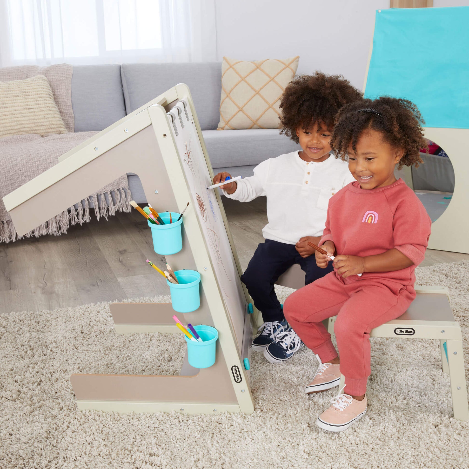 Little Tikes 2-in-1 Easel and Art Table – Kids' Wooden Art Station | Little Tikes
