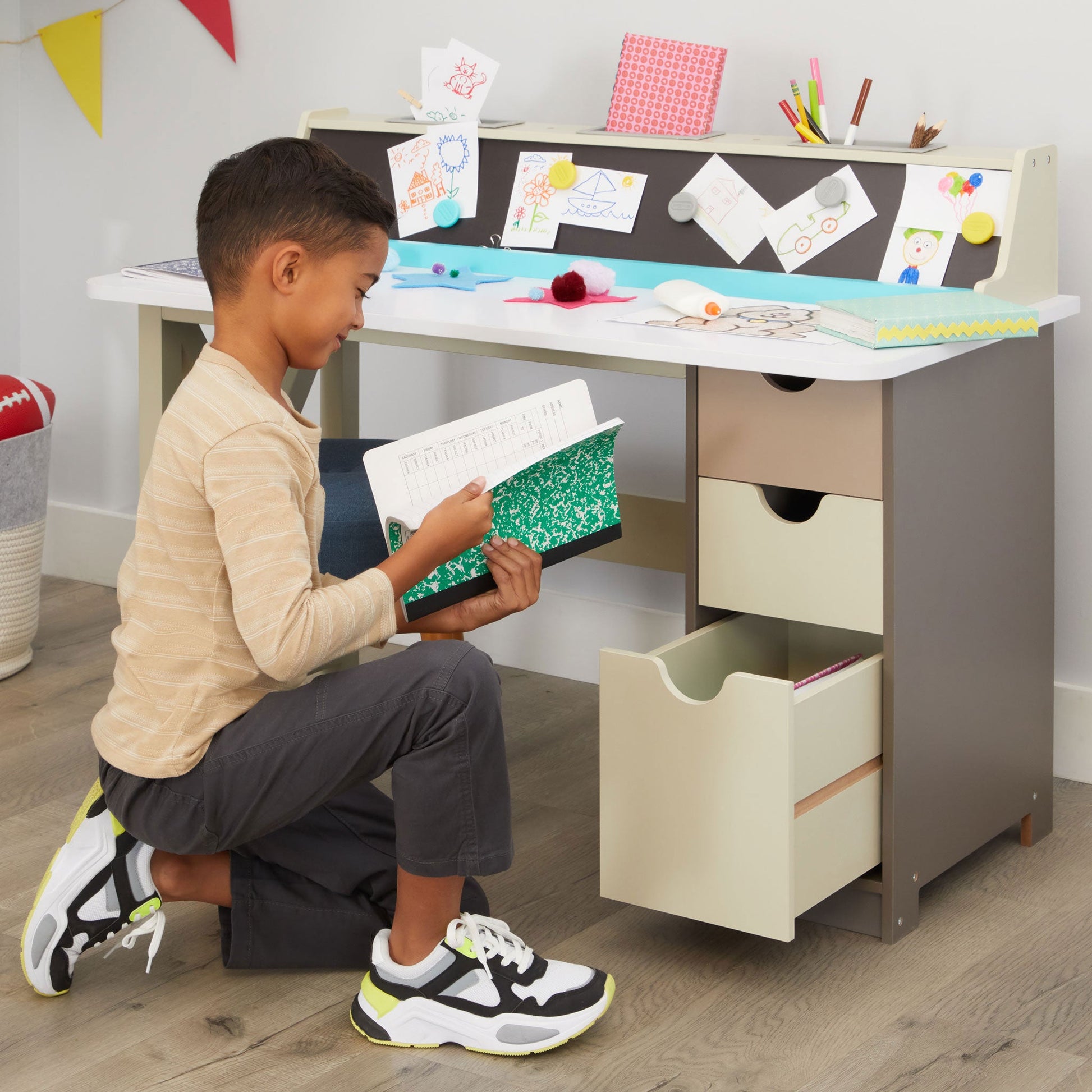 Little Tikes 2-in-1 Chalkboard Desk | Little Tikes