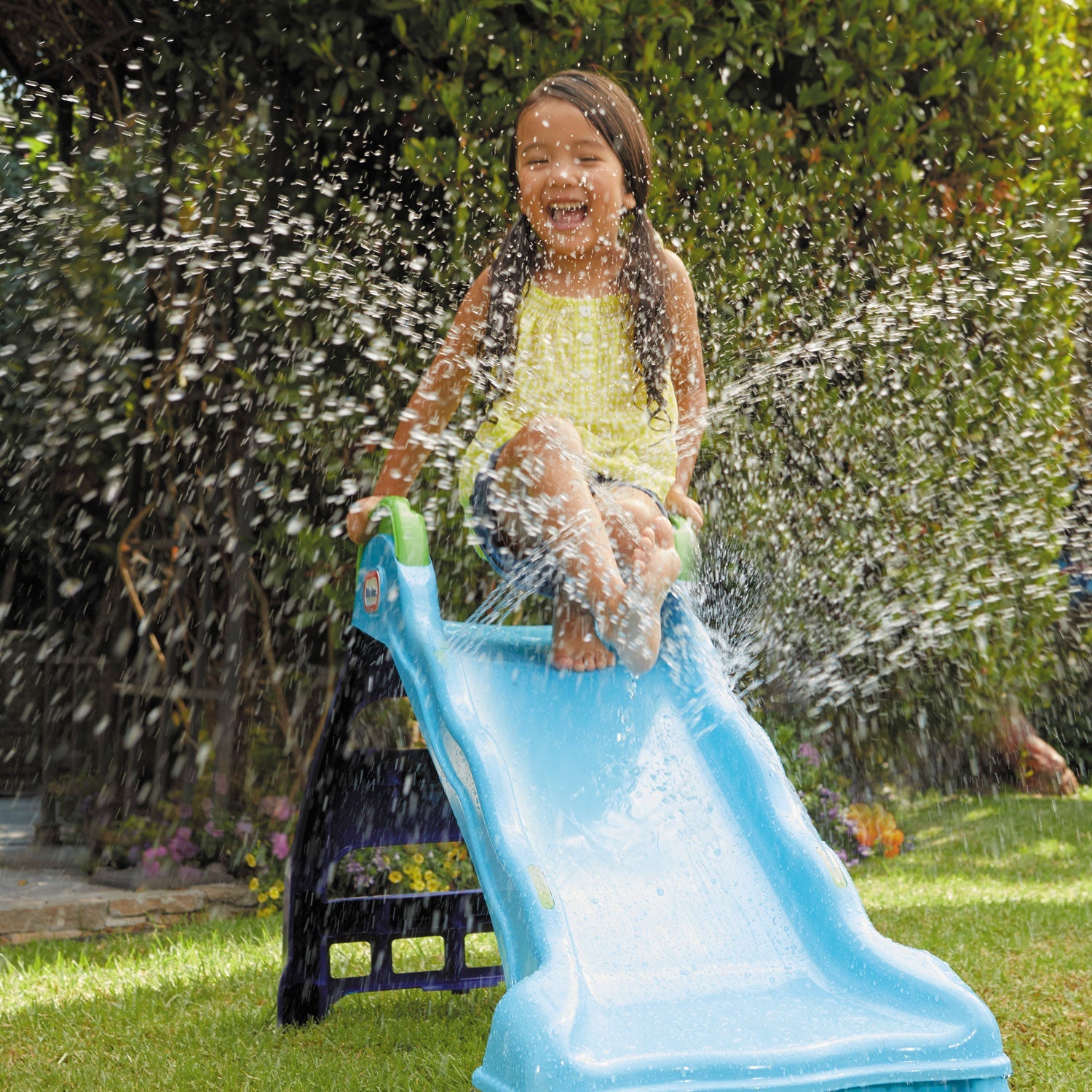 Little Tikes 2-in-1 Indoor-Outdoor Slide For Toddlers | Little Tikes