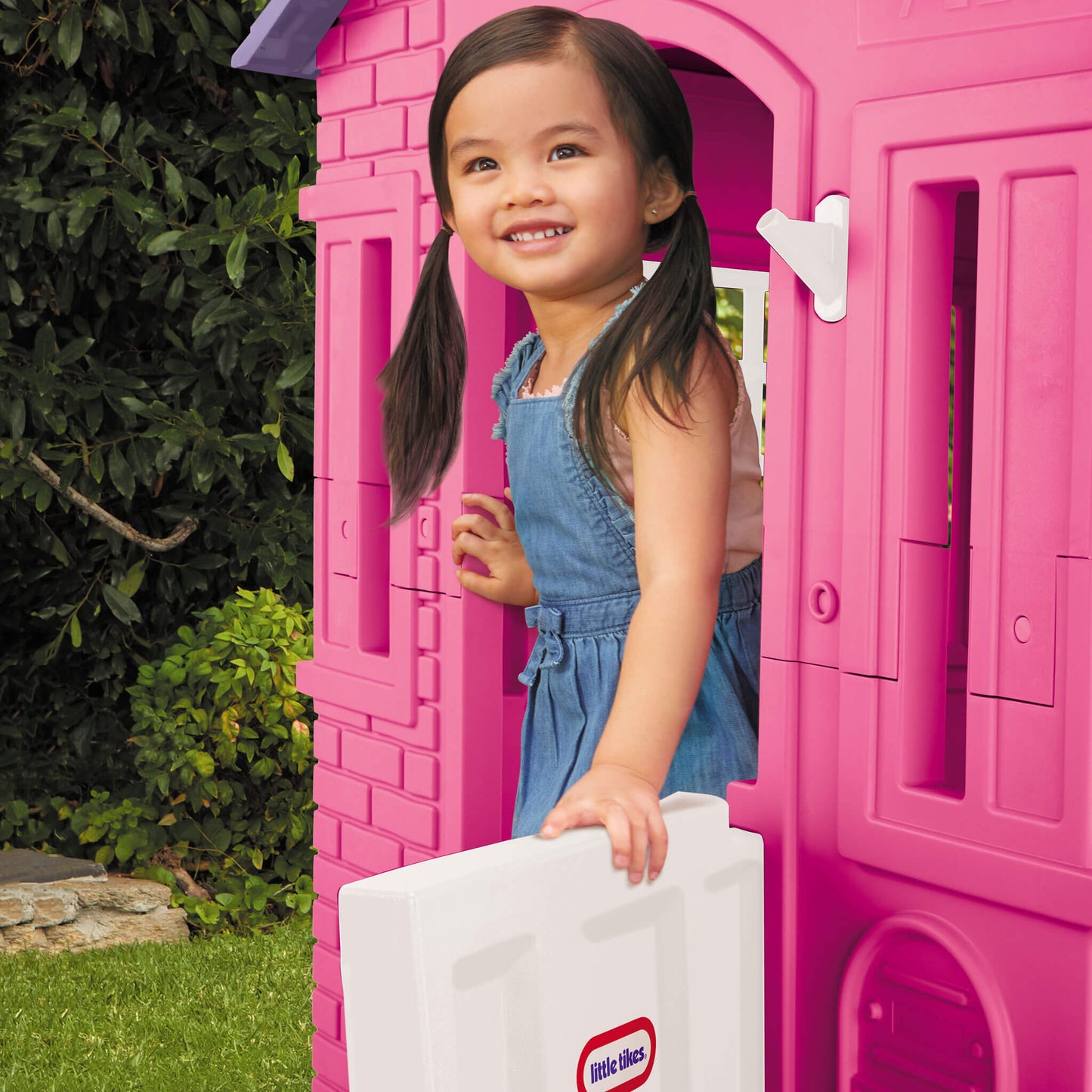 Little Tikes Cape Cottage Playhouse - Pink | Little Tikes