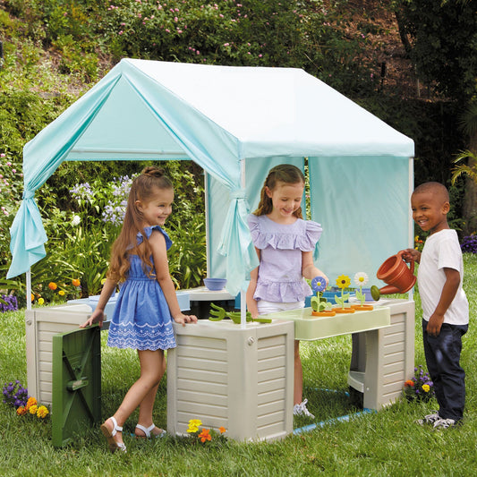 Little Tikes Backyard Bungalow Outdoor Playhouse | Little Tikes