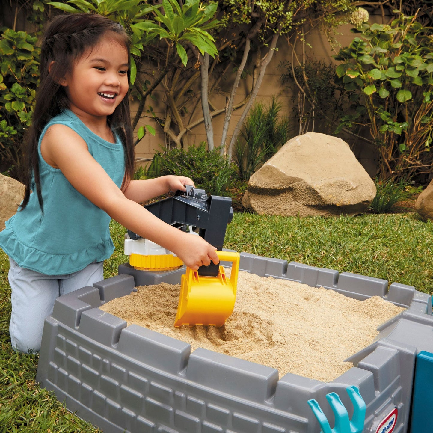 Little Tikes Dirt Diggers Excavator Sandbox | Little Tikes