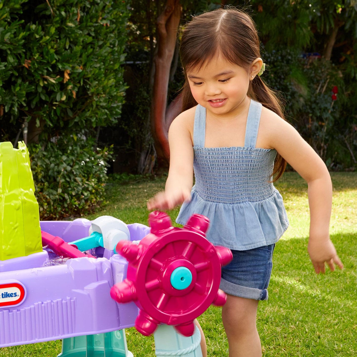 Mermaid Island Wavemaker Water Table | Little Tikes | Little Tikes