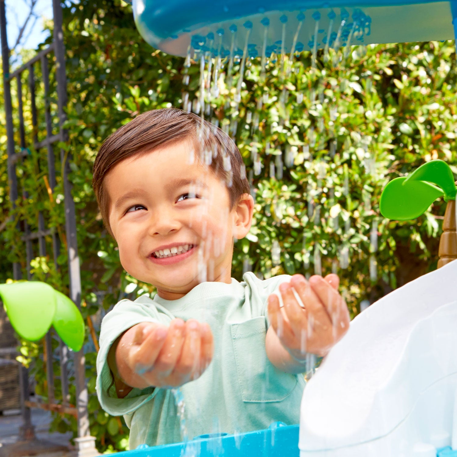 Waterfall Island Water Table | Little Tikes | Little Tikes