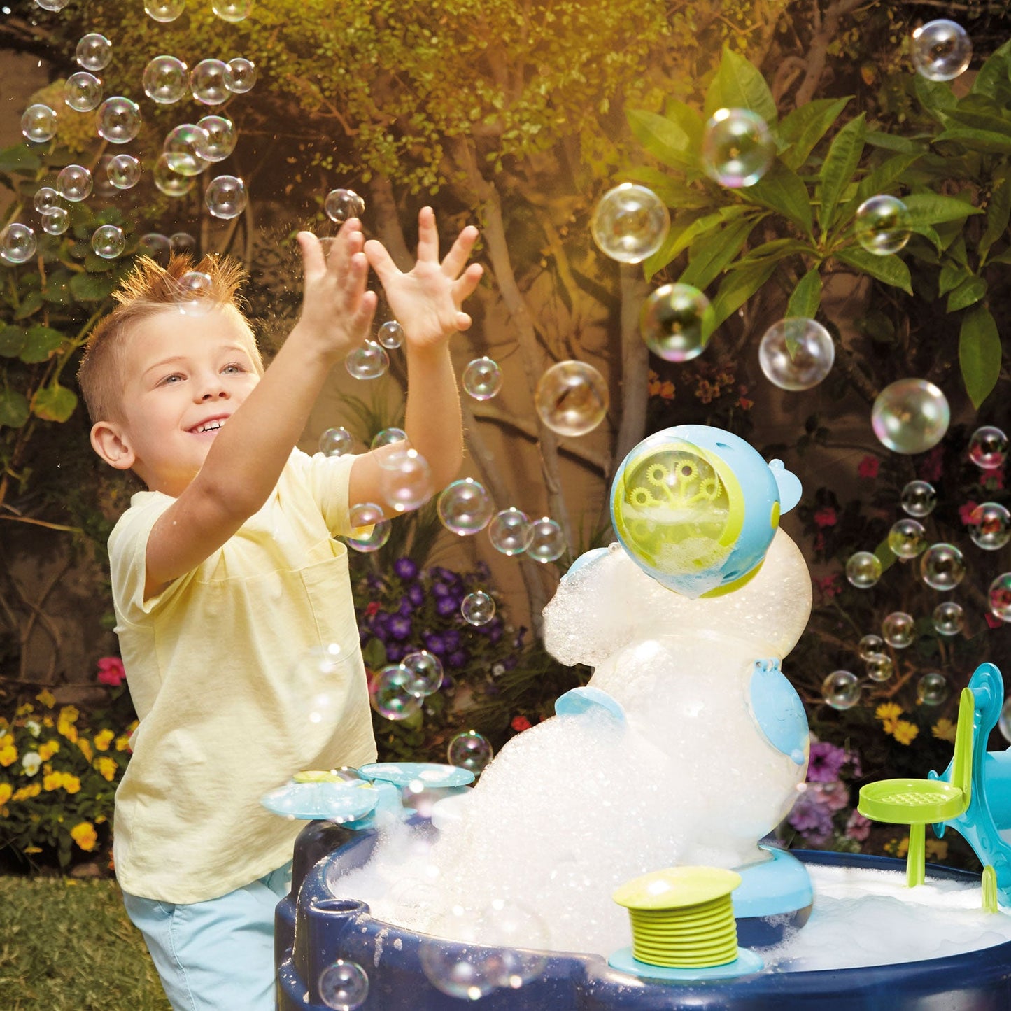 Little Tikes FOAMO 3-in-1 Water Table | Little Tikes