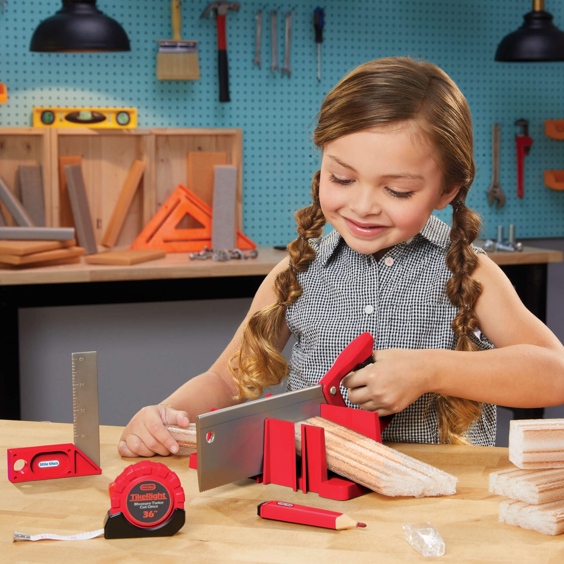 Little Tikes Creative Construction Measure and Cut Set | Little Tikes