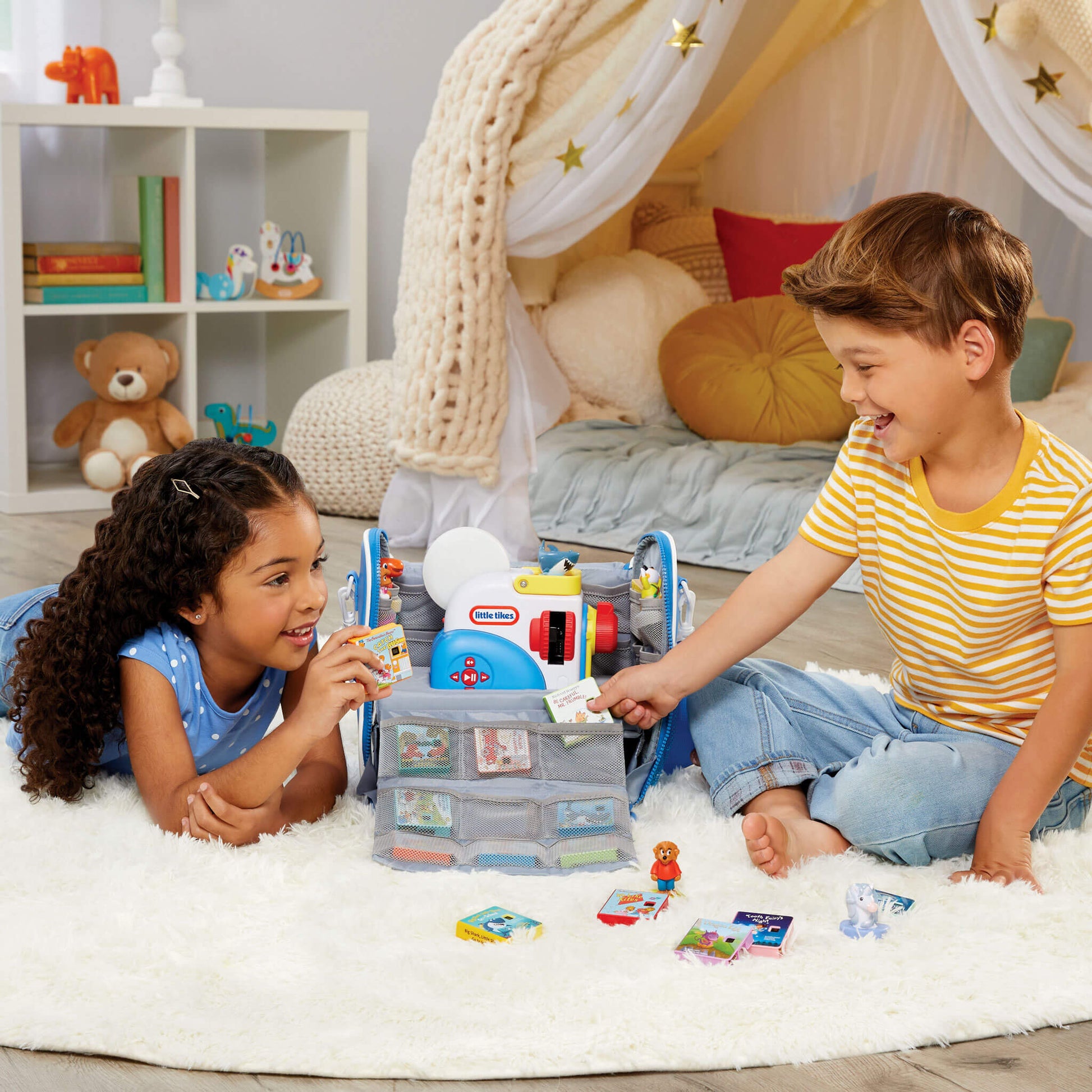 Little Tikes Story Dream Machine Storytime Travel Case | Little Tikes